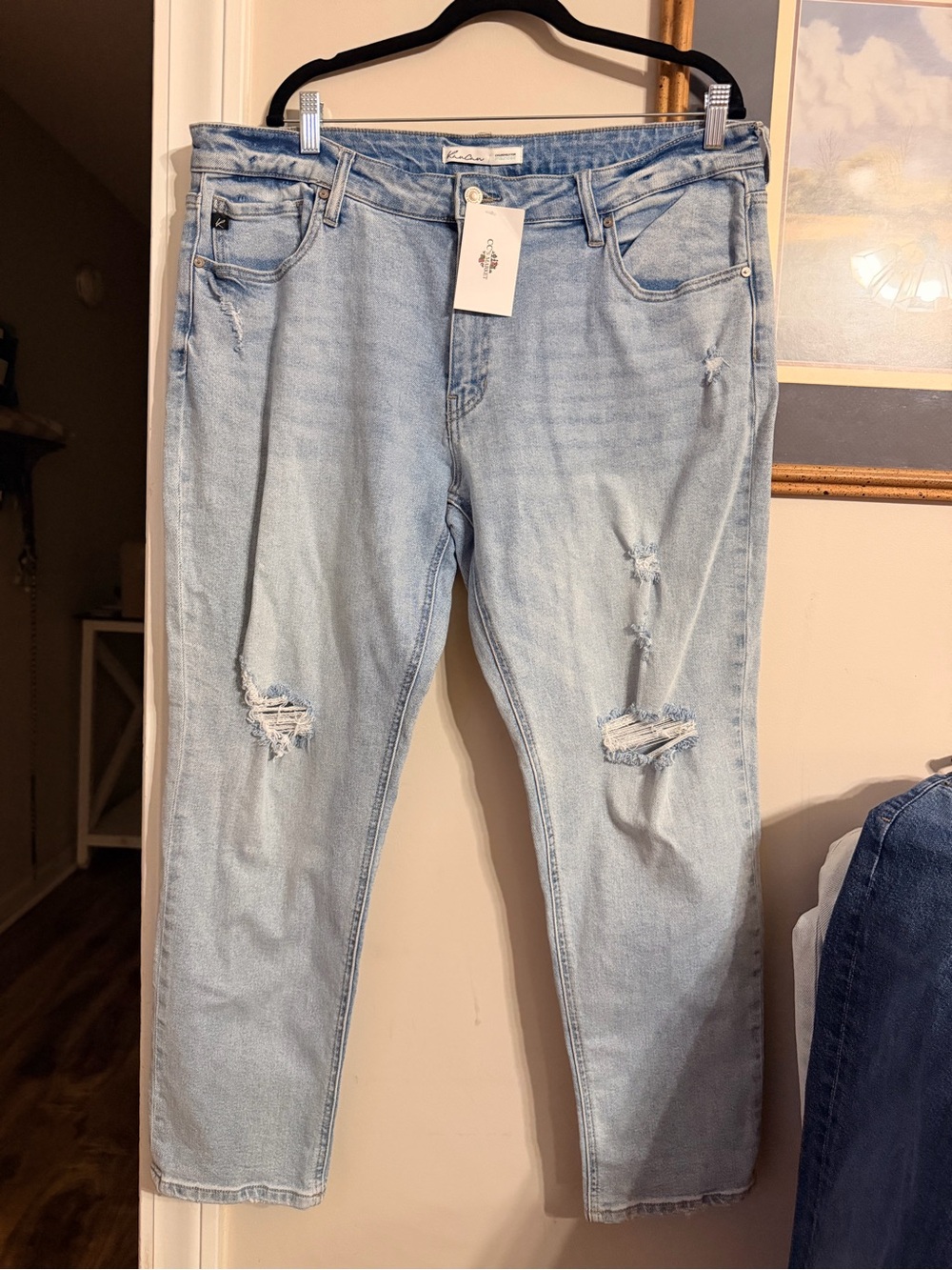 Kancan Hi Rise Light Wash Ripped Women’s Jeans